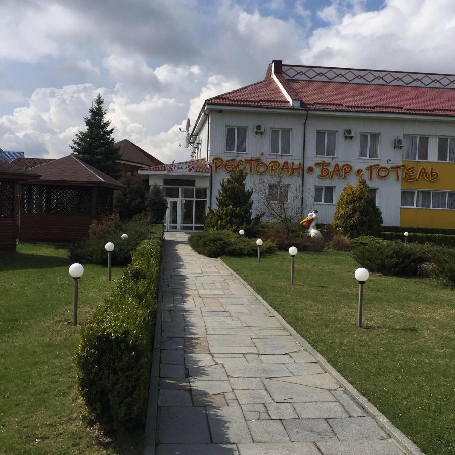Готель "У Свата" Гришківці Бердичівський Р-Н Hryshkivtsi ภายนอก รูปภาพ