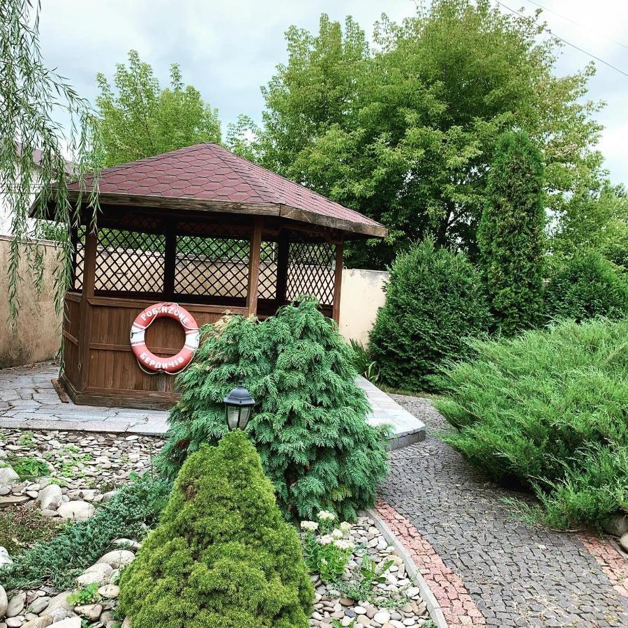 Готель "У Свата" Гришківці Бердичівський Р-Н Hryshkivtsi ภายนอก รูปภาพ
